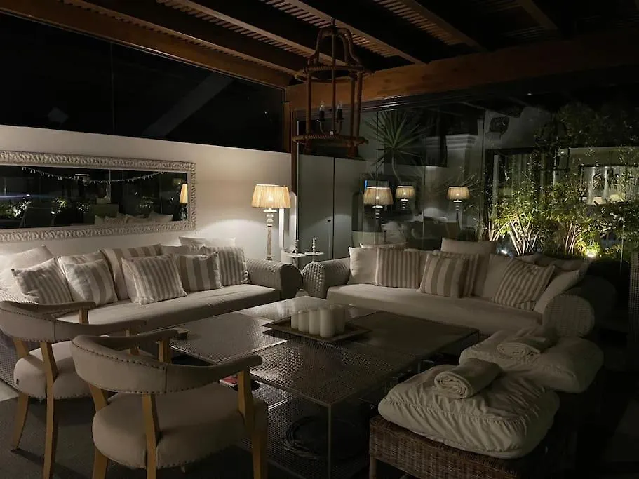 Luxurious And Light 3 Bedroom Penthouse Estepona 0*,