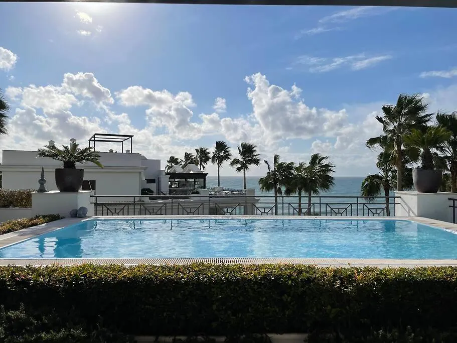 Apartment Luxurious And Light 3 Bedroom Penthouse Estepona