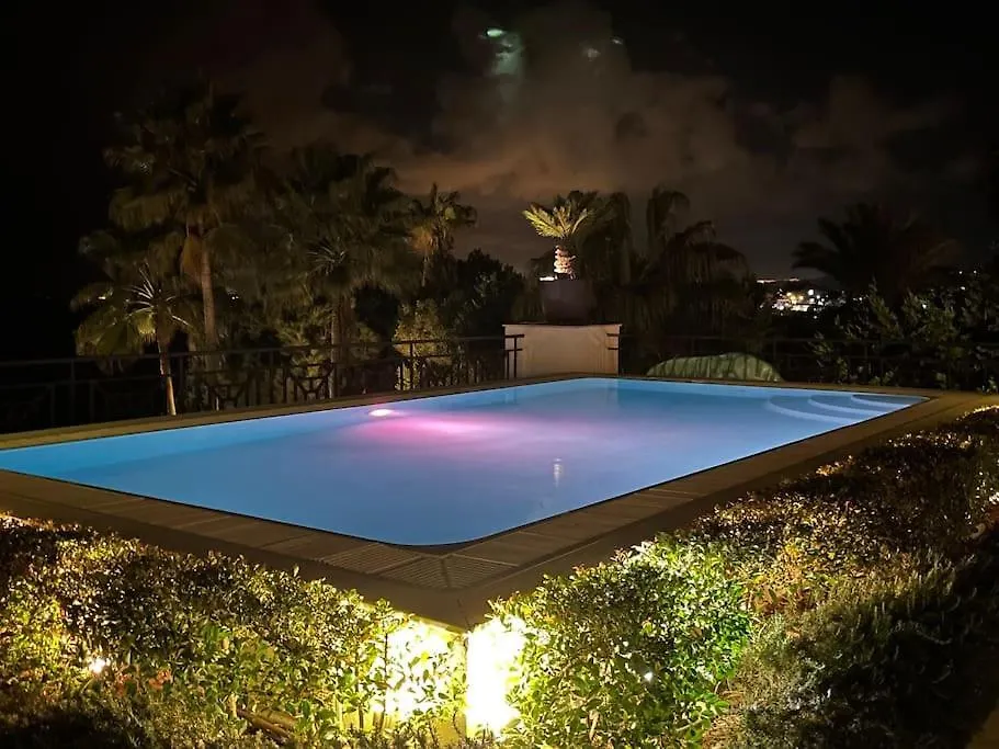 Apartment Luxurious And Light 3 Bedroom Penthouse Estepona Spain